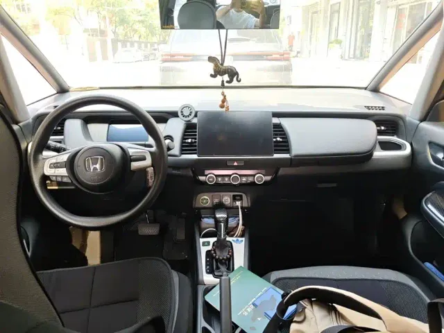 Honda Fit — Фото автомобиля 5
