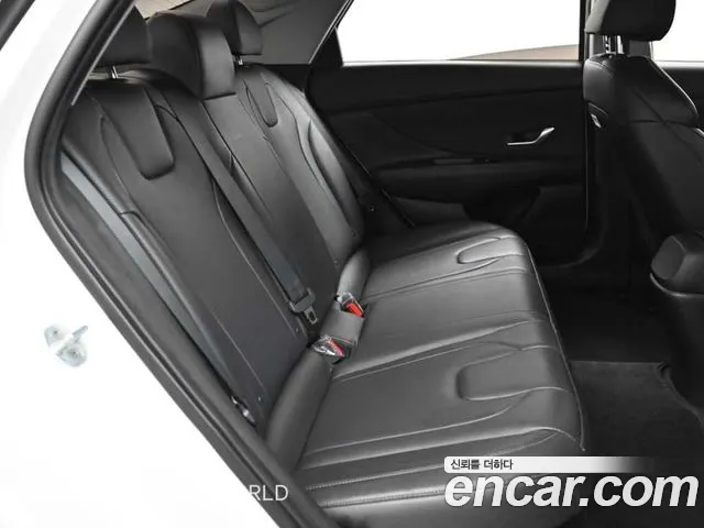 Hyundai AVANTE Smart — Фото автомобиля 17
