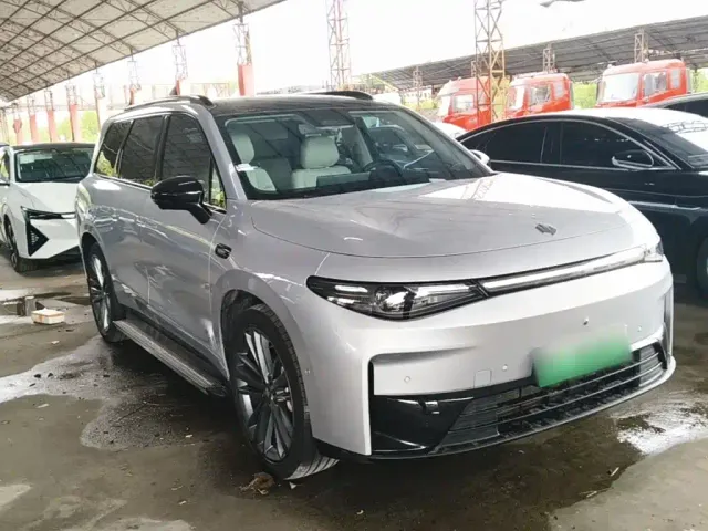 Leapmotor C16 — Фото автомобиля 3