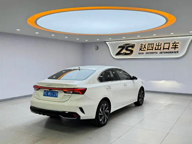 Kia K3 — Фото автомобиля 6