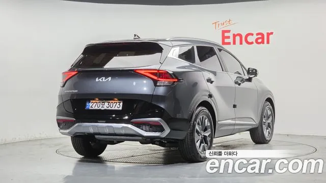 Kia Sportage Sportage 5-е поколение Бензин 1.6 турбо 2WD — Фото автомобиля 2