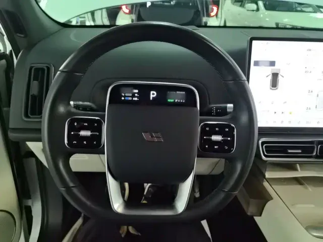 Li Auto L7 — Фото автомобиля 10
