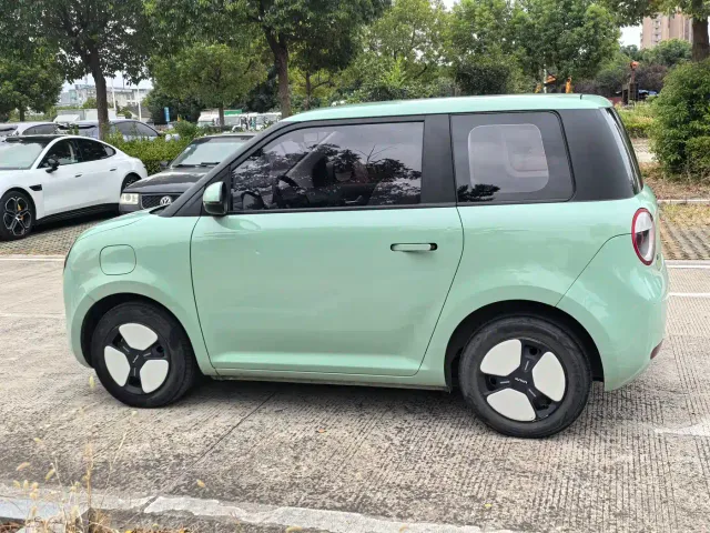 Changan Lumin — Фото автомобиля 3