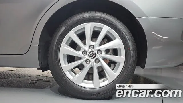 Toyota Camry XV70 — Фото автомобиля 21