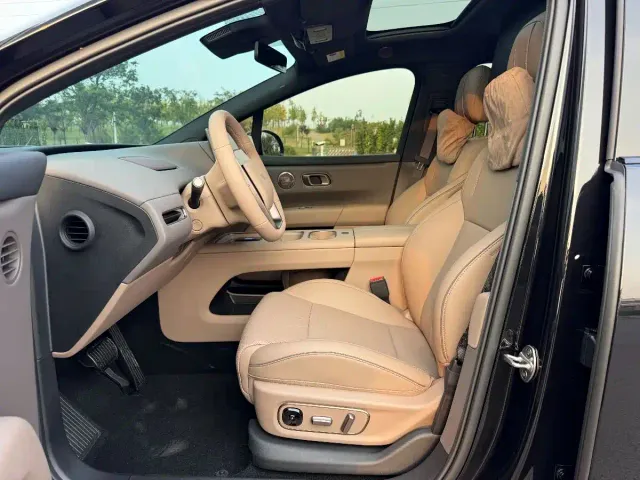 Li Auto i6 — Фото автомобиля 8