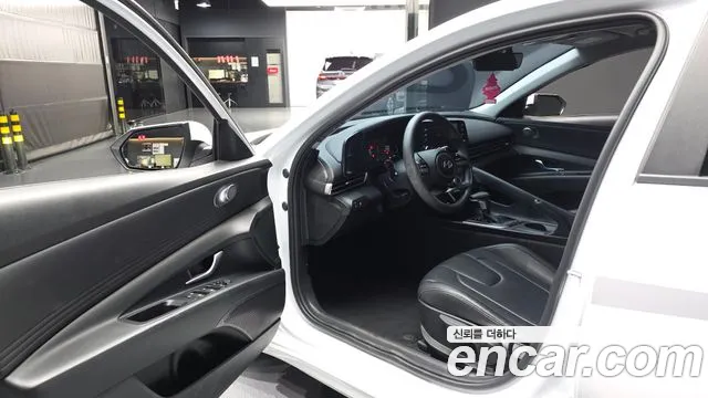Hyundai Avante CN7 — Фото автомобиля 15