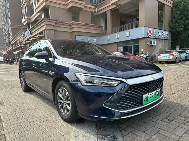 BYD Qin PLUS — Фото автомобиля 3