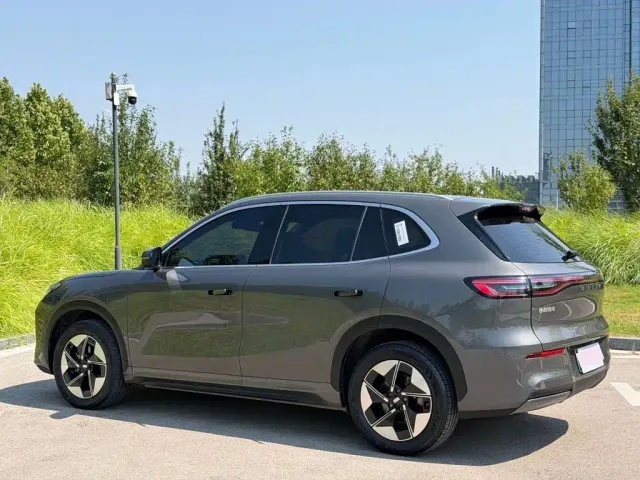 Geely Galaxy E5 — Фото автомобиля 11