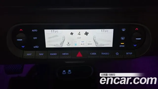 Genesis GV60 — Фото автомобиля 17