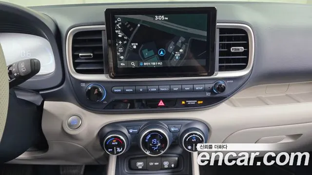 Hyundai Venue — Фото автомобиля 19