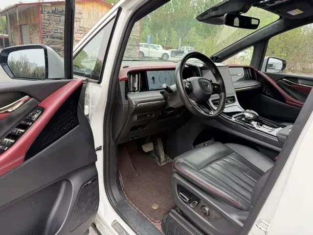 GAC Trumpchi M8 — Фото автомобиля 14