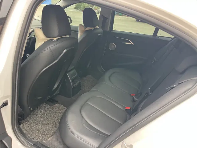 BMW 1 Series — Фото автомобиля 7