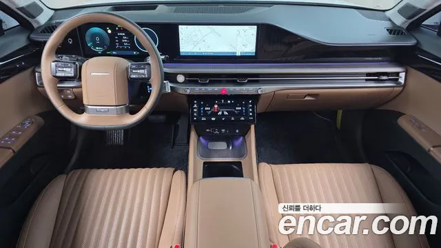 Hyundai Grandeur GN7 — Фото автомобиля 10