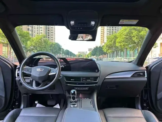 Cadillac CT5 — Фото автомобиля 8