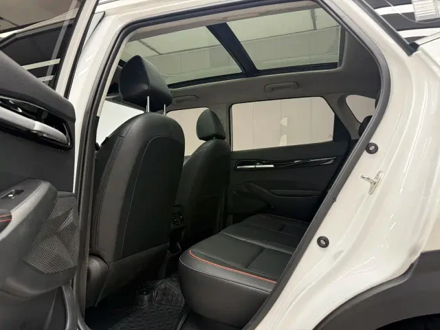 Kia Seltos — Фото автомобиля 9