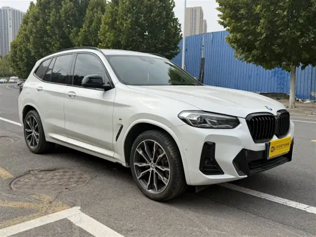 BMW X3 — Фото автомобиля 3