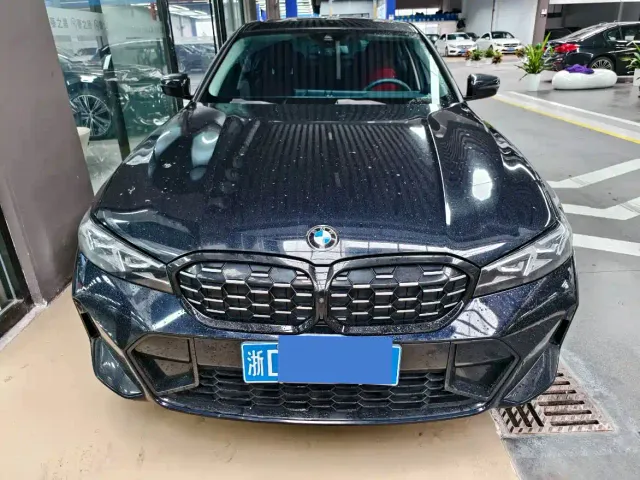 BMW 3 Series — Фото автомобиля 2
