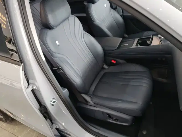 Geely Galaxy E5 — Фото автомобиля 18
