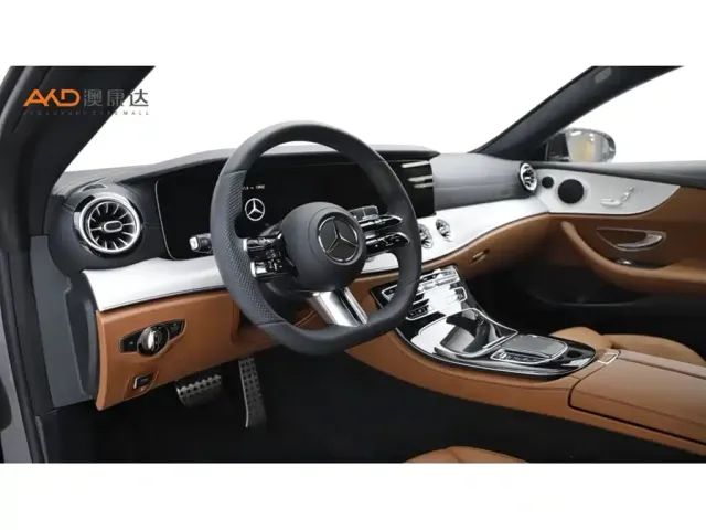 Mercedes-Benz E-Class — Фото автомобиля 6