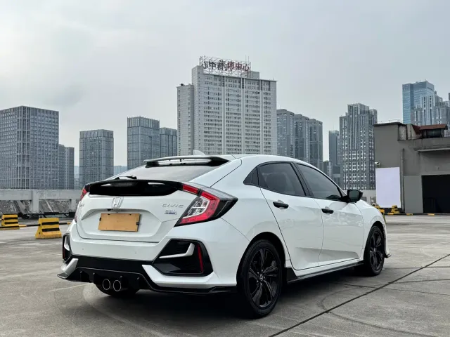 Honda Civic — Фото автомобиля 14