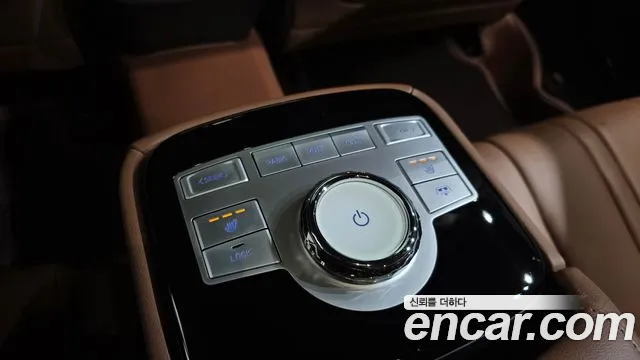 Genesis G80 RG3 — Фото автомобиля 28