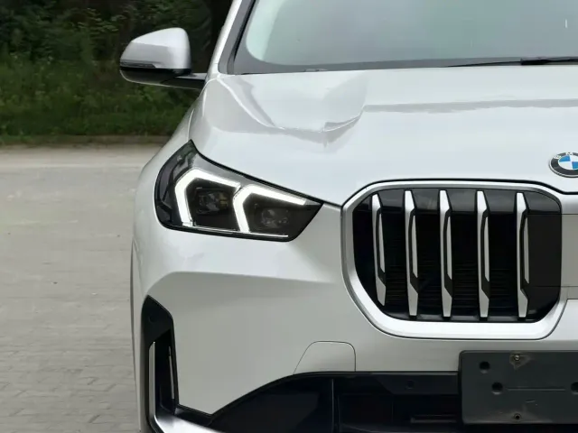BMW X1 — Фото автомобиля 9