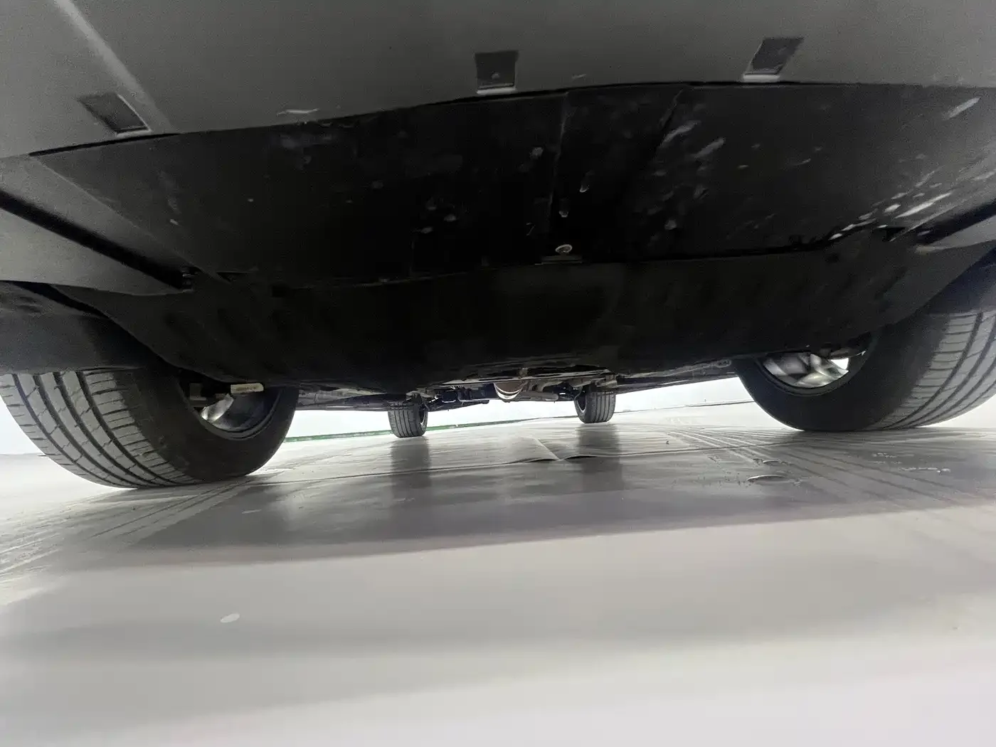 Jetour Jetour X70 PLUS 2023 1.5T DCT Warrior PLUS 7-seater — Фото автомобиля 9