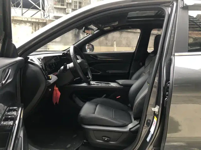 Changan X5 Plus — Фото автомобиля 22