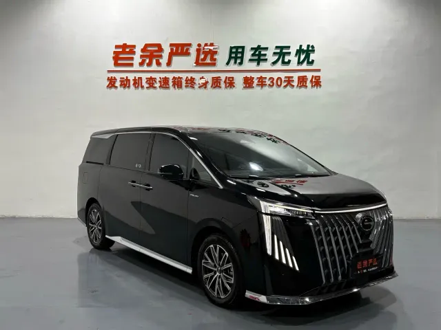 GAC Trumpchi M8 — Фото автомобиля 2
