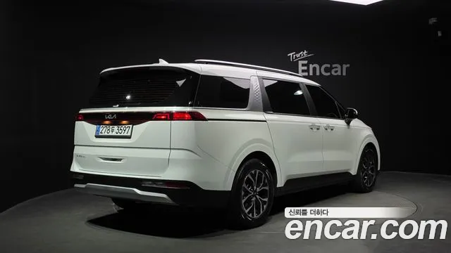 Kia Canival Carnival 4 поколение Дизель 9 мест Prestige — Фото автомобиля 2