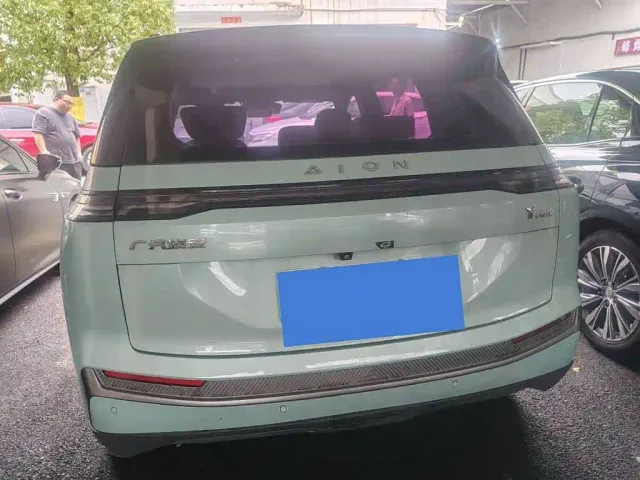 GAC Aion Y — Фото автомобиля 10