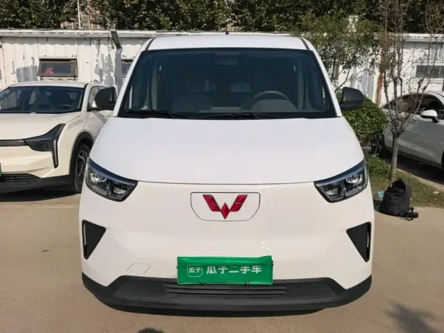 Wuling Yangguang — Фото автомобиля 2