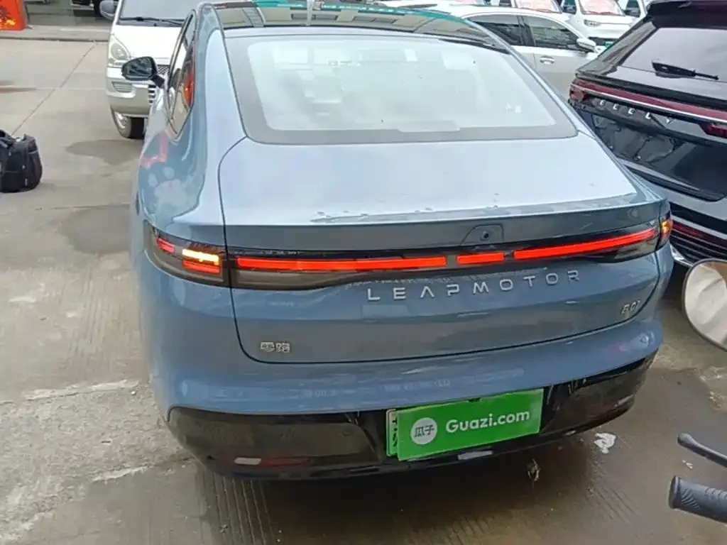 Leapmotor Leapmotor B01 2026 550 LiDAR Edition — Фото автомобиля 5
