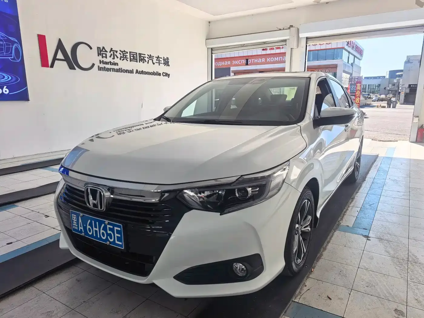 Фотография автомобиля — Honda Crider