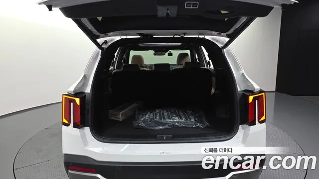Kia Sorento Новый Sorento 4 поколение Дизель 2.2 2WD — Фото автомобиля 18