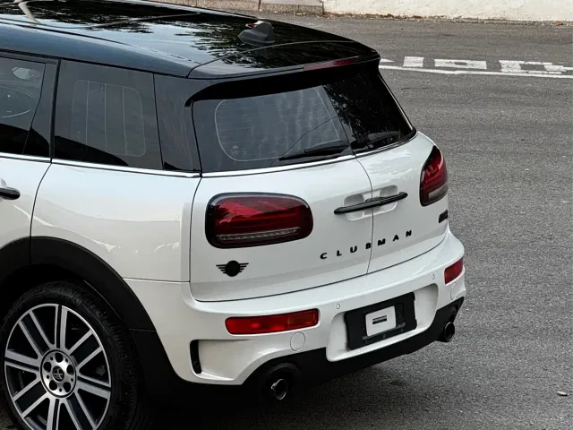 MINI Clubman — Фото автомобиля 12