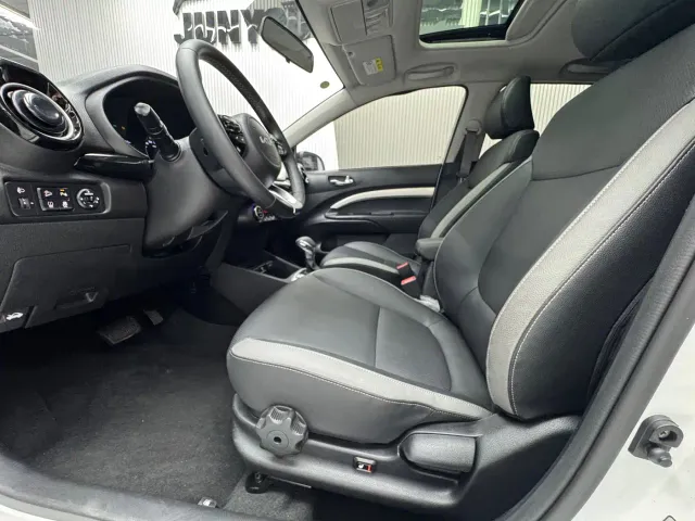 Kia KX1 — Фото автомобиля 19