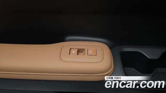 Hyundai Santa Fe MX5 — Фото автомобиля 25