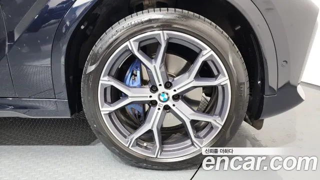 BMW X6 — Фото автомобиля 5
