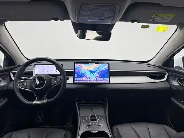 BYD Seal 05 DM-i — Фото автомобиля 9