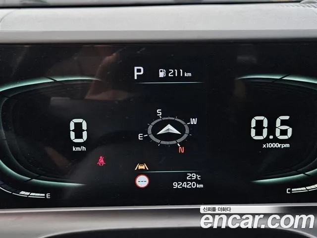 Kia Seltos Бензин 1.6 турбо 2WD — Фото автомобиля 8