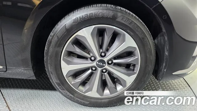 Kia K8 K8 Hybrid — Фото автомобиля 5
