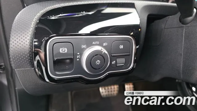 Mercedes-Benz A-Class — Фото автомобиля 19
