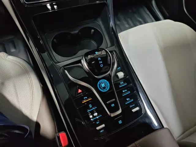 BYD Qin PLUS — Фото автомобиля 13