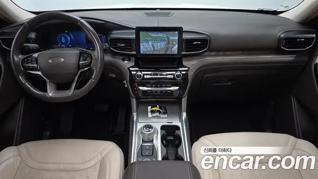 Ford Explorer Explorer 6 поколение 3.0 Platinum 4WD — Фото автомобиля 7