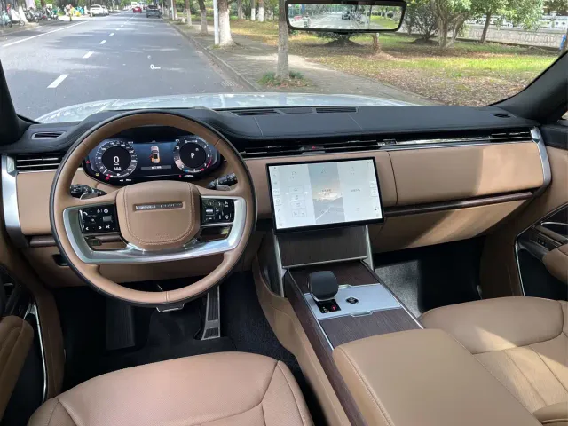 Land Rover Range Rover — Фото автомобиля 17