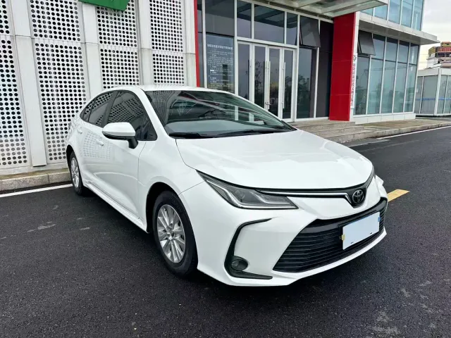 Toyota Corolla — Фото автомобиля 21