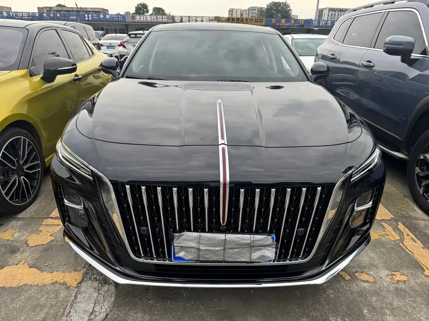 Hongqi Hongqi H5 2023 1.5T DCT Smart Connect Joy Edition — Фото автомобиля 2