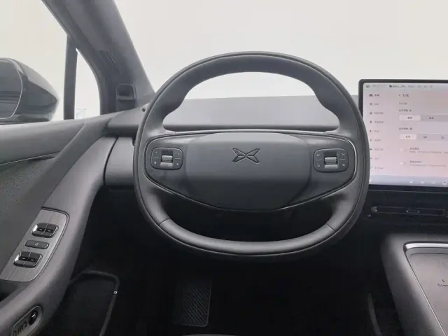 Xpeng P7+ — Фото автомобиля 11
