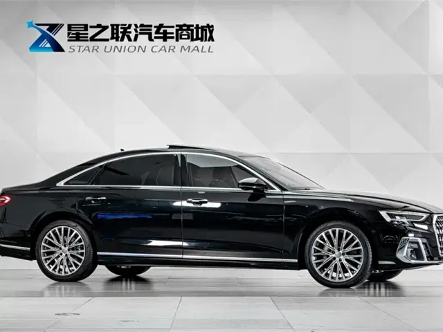 Audi A8 — Фото автомобиля 5